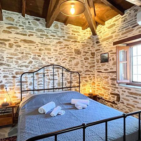 San Lorenzo Cottage - Παραδοσιακά Πέτρινα Δωμάτια Agios Lavrentios Екстериор снимка