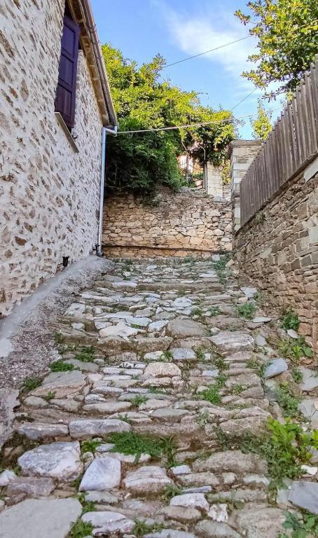 San Lorenzo Cottage - Παραδοσιακά Πέτρινα Δωμάτια Agios Lavrentios Екстериор снимка